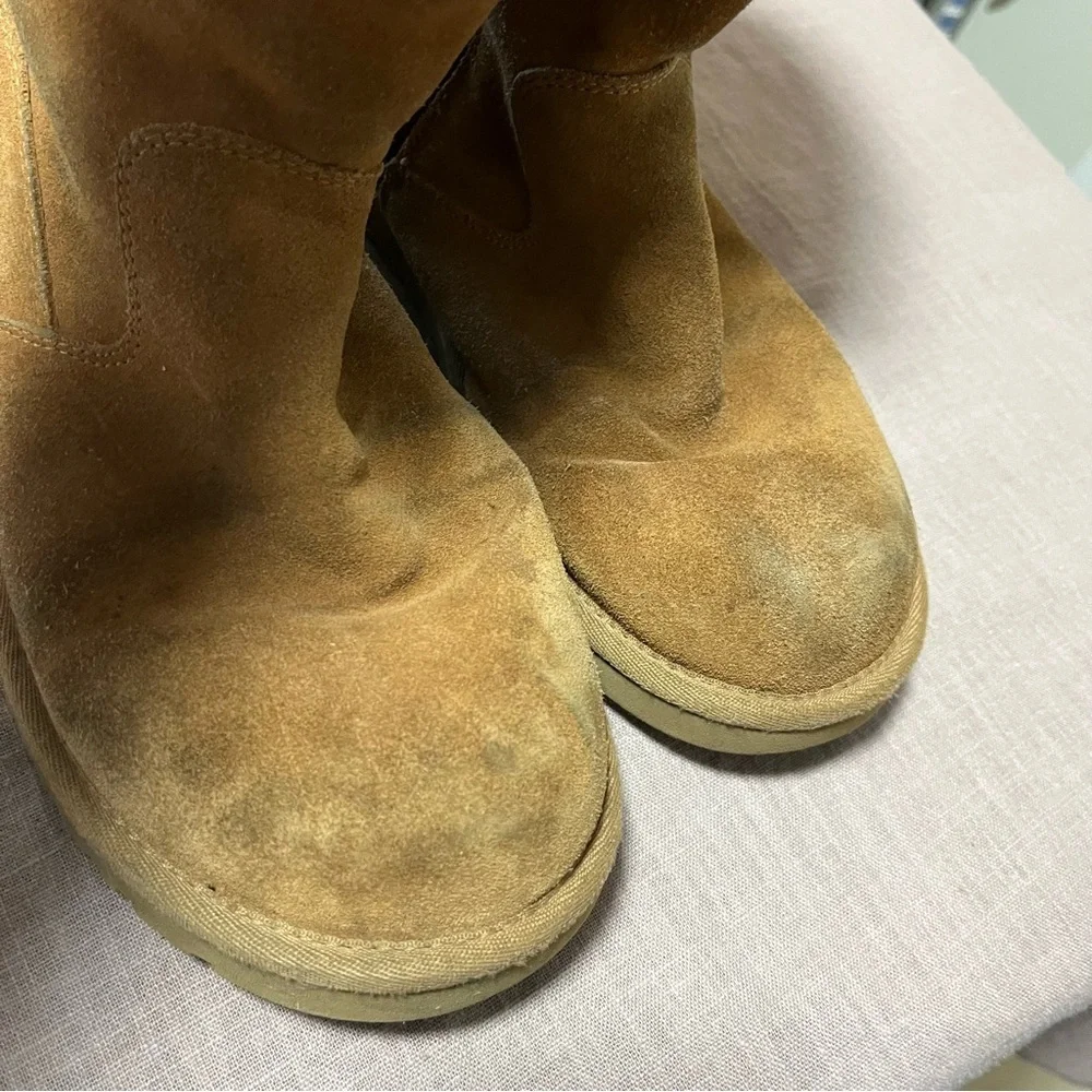UGG Australia Tan Suede Midi Boots Shearling interior Women’s Size 5